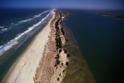 Réchauffement climatique : Saint-Louis du Sénégal en tête des 15 lieux les plus menacés d'Afrique Réchauffement climatique : Saint-Louis du Sénégal en tête des 15 lieux les plus menacés d'Afrique
