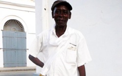 SAINT-LOUIS: de vibrants hommages rendus à Babacar Maurice NDIAYE. SAINT-LOUIS: de vibrants hommages rendus à Babacar Maurice NDIAYE.