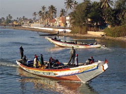 Les pêcheurs "laissés en rade" seront payés le 26 octobre (ministre)