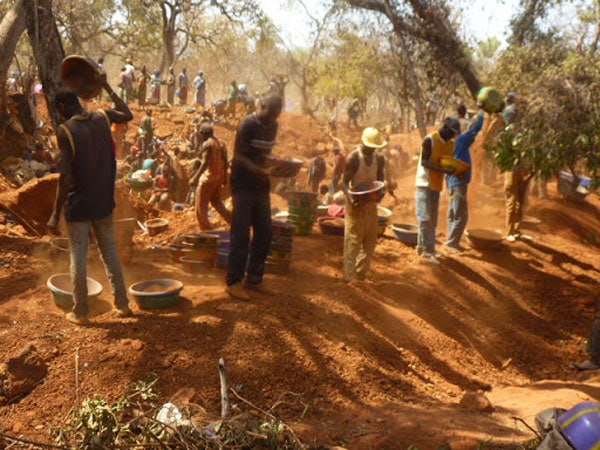 Kédougou : Douze filles victimes de trafic sexuel, retirées des sites d'orpaillage Kédougou : Douze filles victimes de trafic sexuel, retirées des sites d'orpaillage