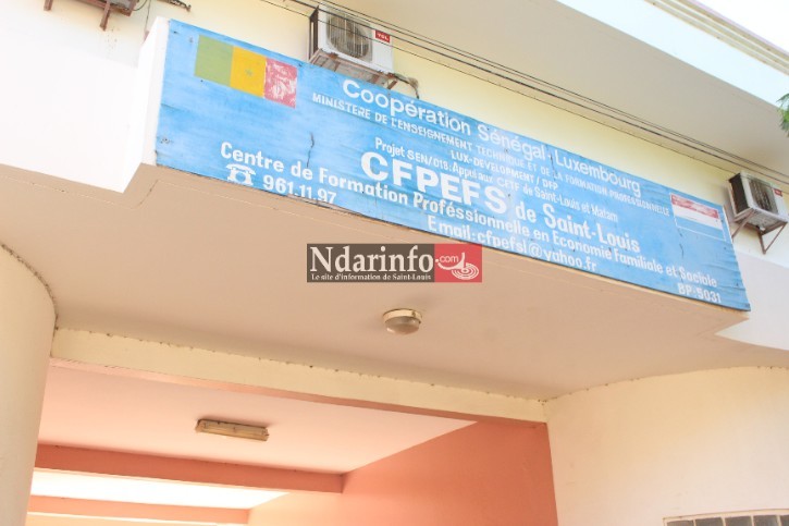 SIT- IN AU CRETEF DE SAINT-LOUIS : des travailleurs bloquent l’installation d’une nouvelle directrice. SIT- IN AU CRETEF DE SAINT-LOUIS : des travailleurs bloquent l’installation d’une nouvelle directrice.