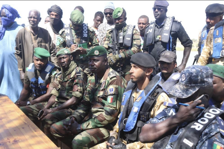 Marines - Opération de patrouilles conjointes entre forces mauritanienne et sénégalaises