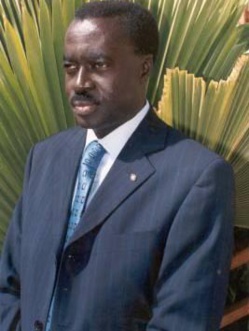 LINGUERE DE SAINT-LOUIS: Ababacar Sédikh Sy reste président, malgré lui. LINGUERE DE SAINT-LOUIS: Ababacar Sédikh Sy reste président, malgré lui.