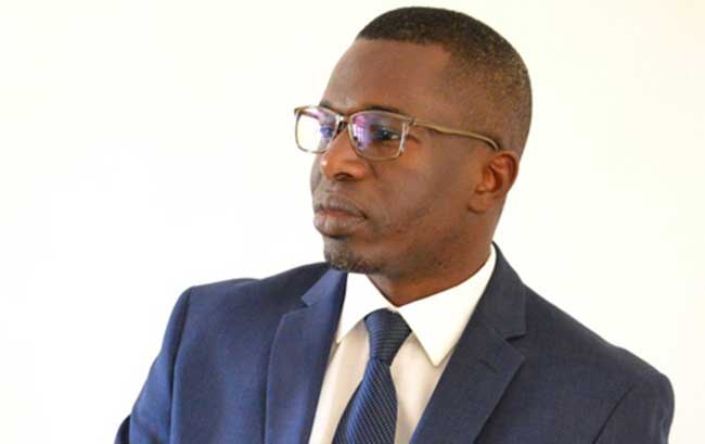 Juge Dème : " Une troisième candidature du Président Macky Sall est inacceptable" Juge Dème : " Une troisième candidature du Président Macky Sall est inacceptable"