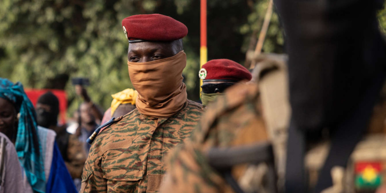 Le Burkina décrète la «mobilisation générale» face aux attaques djihadistes Le Burkina décrète la «mobilisation générale» face aux attaques djihadistes