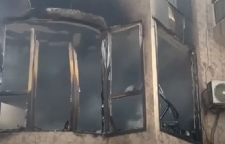 La maison de Farba Ngom brûlée La maison de Farba Ngom brûlée