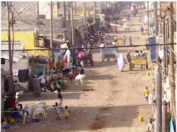 Le Gouverneur SAKHO aux habitants de la Langue de Barbarie: « Vous êtes assis sur des dangers ». Le Gouverneur SAKHO aux habitants de la Langue de Barbarie: « Vous êtes assis sur des dangers ».