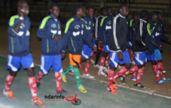 FINALES ODCAV - ZONE 10 : EAUX-CLAIRES s'impose devant DIAMINAR (1-0). Vivez l’ambiance au stade Babacar SEYE !
