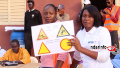 Reine NOUMBA, Chargée Sécurité et Aby SONKO, responsable Genre et Développement au Groupement RAZEL-SOGEA SATOM Reine NOUMBA, Chargée Sécurité et Aby SONKO, responsable Genre et Développement au Groupement RAZEL-SOGEA SATOM