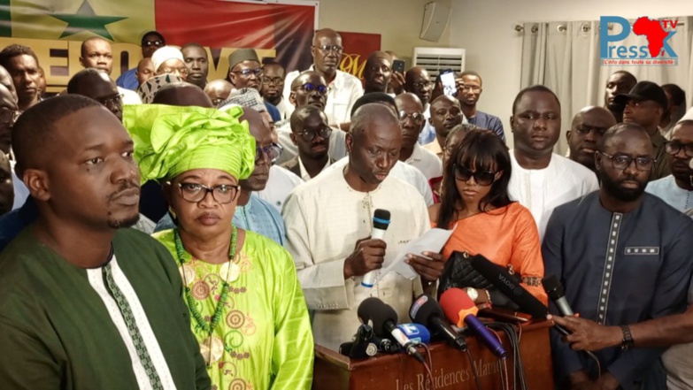 Dialogue politique : le F24 refuse la main tendue de Macky Sall Dialogue politique : le F24 refuse la main tendue de Macky Sall