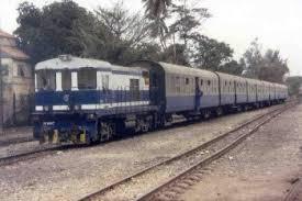 Thiès : Un train heurte un véhicule et fait 1 mort et 3 blessés Thiès : Un train heurte un véhicule et fait 1 mort et 3 blessés