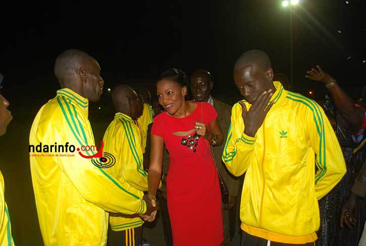 FINALE DE LA ZONE 4 : Aminata GUEYE, la marraine, plébiscitée. FINALE DE LA ZONE 4 : Aminata GUEYE, la marraine, plébiscitée.