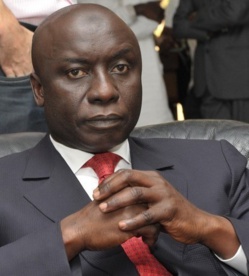 Visite à Tivaouane : Idy éconduit par Serigne Abdoul Aziz Sy « Al Amine» Visite à Tivaouane : Idy éconduit par Serigne Abdoul Aziz Sy « Al Amine»