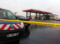 La station-service de Villers-Cotterêts (Aisne) où les deux suspects de l'attentat de Charlie Hebdo ont été aperçus jeudi. (LP/Elisabeth Garder.)