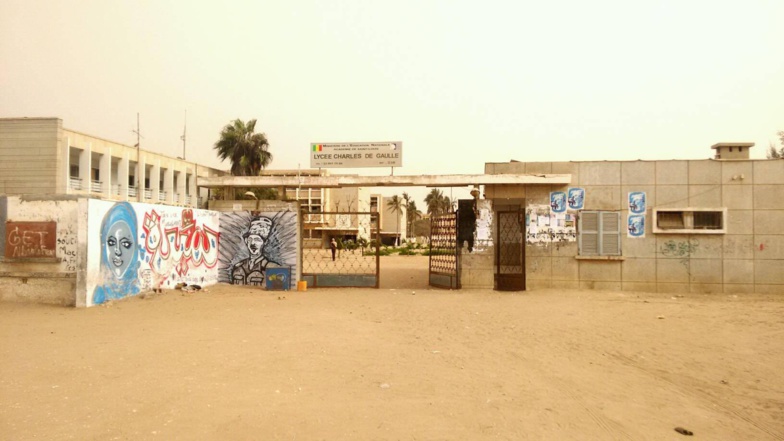 Saint-Louis : un élève de terminale meurt d’un arrêt cardiaque sur le chemin de son école Saint-Louis : un élève de terminale meurt d’un arrêt cardiaque sur le chemin de son école