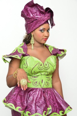 Les femmes aux formes généreuses ont des enfants plus intelligents Les femmes aux formes généreuses ont des enfants plus intelligents