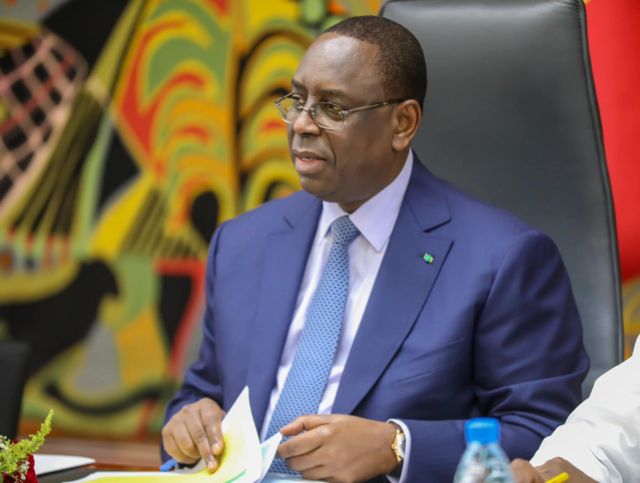 Macky Sall dans Le Monde: « j’ai trouvé inélégant que Paris missionne une conseillère pour rencontrer mon opposant » Macky Sall dans Le Monde: « j’ai trouvé inélégant que Paris missionne une conseillère pour rencontrer mon opposant »