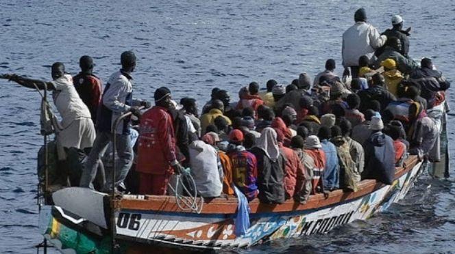 Au moins 14 morts dans le chavirement d'une pirogue au large de Ouakam Au moins 14 morts dans le chavirement d'une pirogue au large de Ouakam