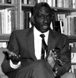CHEIKH ANTA DIOP: L’HISTOIRE D’UN SAVANT BAOL BAOL RACONTEE A UN JEUNE SENEGALAIS 