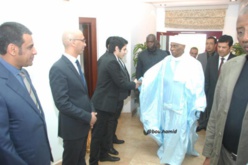 En visite dans les ambassades ce lundi, Wade vilipende Macky Sall et la Crei En visite dans les ambassades ce lundi, Wade vilipende Macky Sall et la Crei