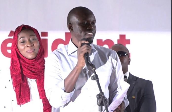 " Il m’a dit aujourd’hui qu’il ne sentait plus son côté gauche", confie une épouse d'Ousmane SONKO " Il m’a dit aujourd’hui qu’il ne sentait plus son côté gauche", confie une épouse d'Ousmane SONKO