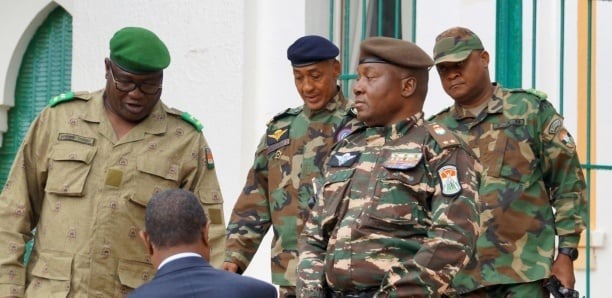 Le Niger autorisera les armées du Burkina et du Mali à intervenir «en cas d'agression» Le Niger autorisera les armées du Burkina et du Mali à intervenir «en cas d'agression»