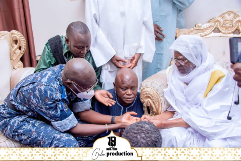 Gl Moussa Fall Au Khalife des mourides: « il y a des individus qui profèrent des menaces, mais… » Gl Moussa Fall Au Khalife des mourides: « il y a des individus qui profèrent des menaces, mais… »