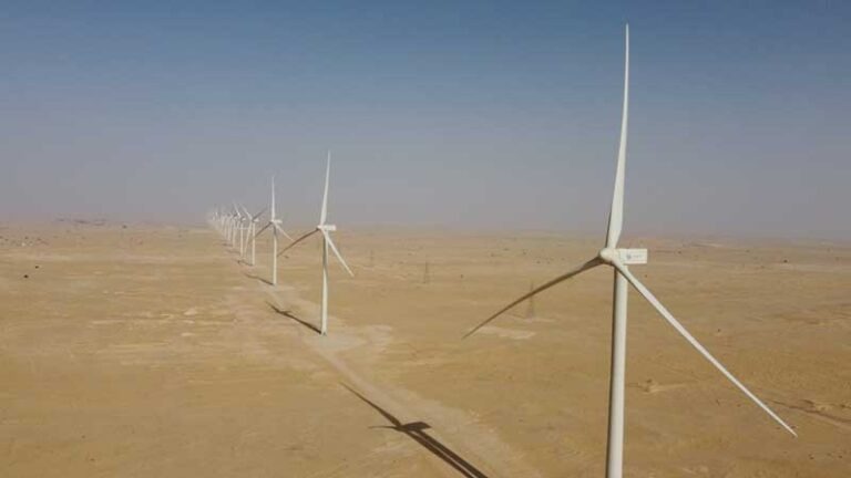 En Mauritanie, un projet inédit s’élève au-dessus des sables En Mauritanie, un projet inédit s’élève au-dessus des sables