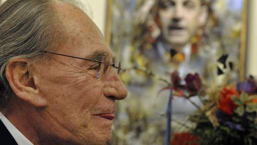 Nicolas Sarkozy raillé par son propre père Nicolas Sarkozy raillé par son propre père