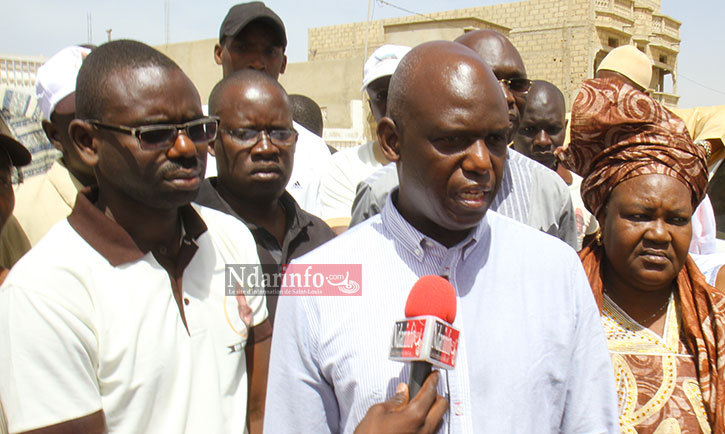 Mansour FAYE en entretien avec la presse, dimanche matin, sur la digue Ousmane Masseck NDIAYE