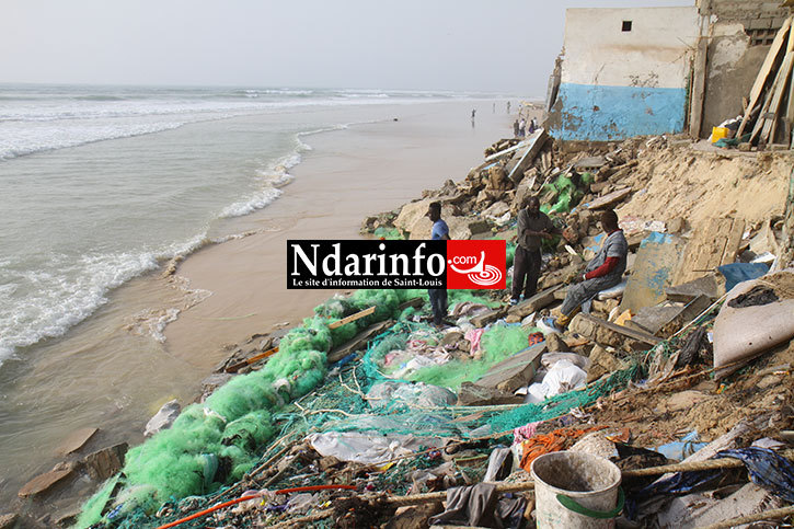 LA RAGE MARINE SUR GOXU MBACC : Voici les terribles images après l’attaque des vagues.
