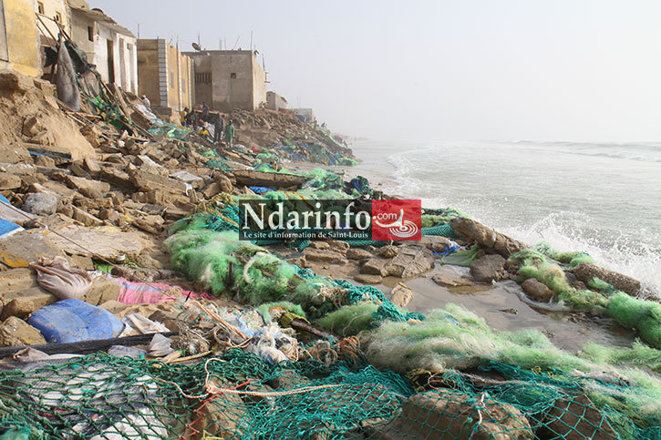 LA RAGE MARINE SUR GOXU MBACC : Voici les terribles images après l’attaque des vagues.