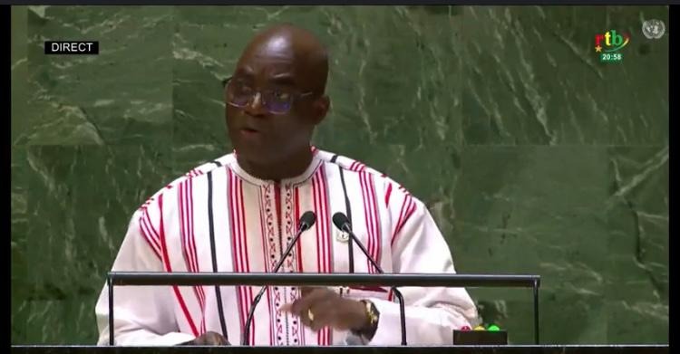À l'AG des Nations unies, le représentant burkinabè dénonce l'«l'hypocrisie» des Occidentaux À l'AG des Nations unies, le représentant burkinabè dénonce l'«l'hypocrisie» des Occidentaux