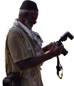 NÉCROLOGIE - Décès de El Hadji Souleymane Sarr dit Jules Sarr: Un artiste de la photo tire sa révérence. NÉCROLOGIE - Décès de El Hadji Souleymane Sarr dit Jules Sarr: Un artiste de la photo tire sa révérence.