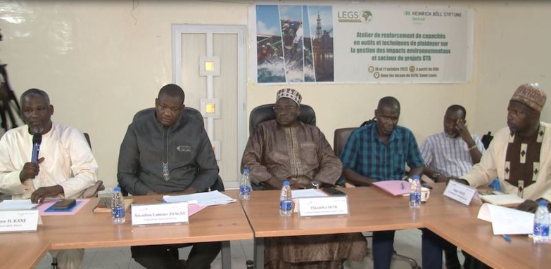 Impacts environnementaux des exploitations gazières : des acteurs de la pêche devant un cas d'école au Nigeria.