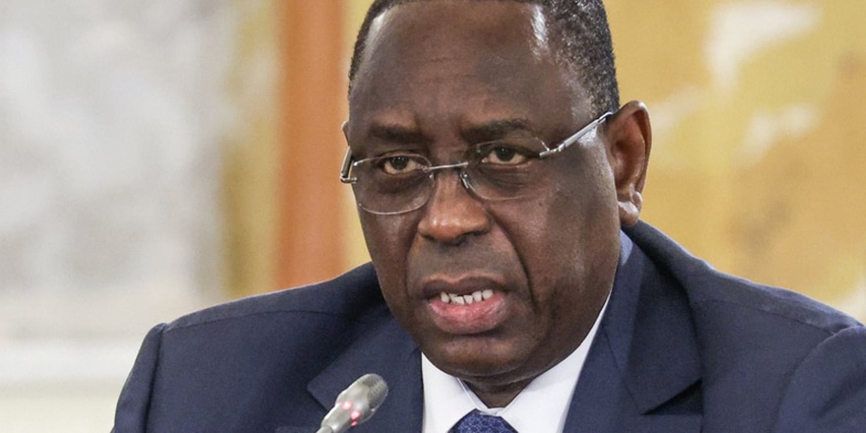 Macky Sall voit les réseaux sociaux comme une nouvelle forme de perturbations de l'ordre public Macky Sall voit les réseaux sociaux comme une nouvelle forme de perturbations de l'ordre public