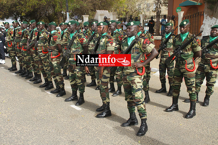 DIRECT - 4 Avril 2015: la revue des troupes sur la Place Faidherbe (Photos)