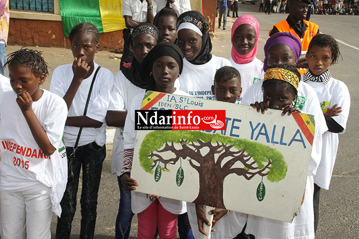 DIRECT - 4 Avril 2015: la revue des troupes sur la Place Faidherbe (Photos)