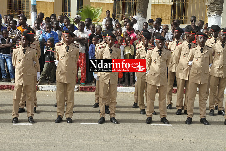DIRECT - 4 Avril 2015: la revue des troupes sur la Place Faidherbe (Photos)