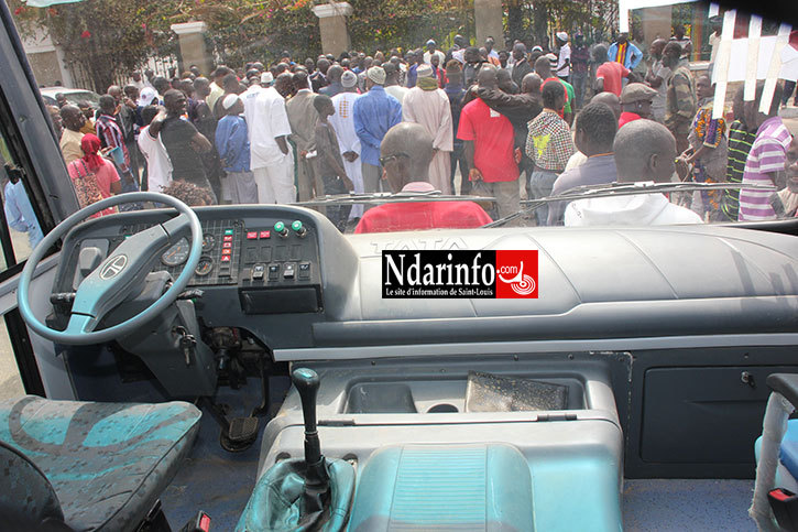 SAINT-LOUIS - TRANSPORT URBAIN: les 50 nouveaux bus réceptionnés sur la Place Faidherbe (Photos) SAINT-LOUIS - TRANSPORT URBAIN: les 50 nouveaux bus réceptionnés sur la Place Faidherbe (Photos)