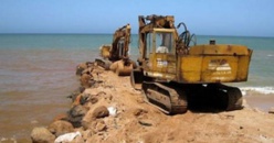 Saly : 50 mètres de plage récupérés grâce aux brise-lames Saly : 50 mètres de plage récupérés grâce aux brise-lames