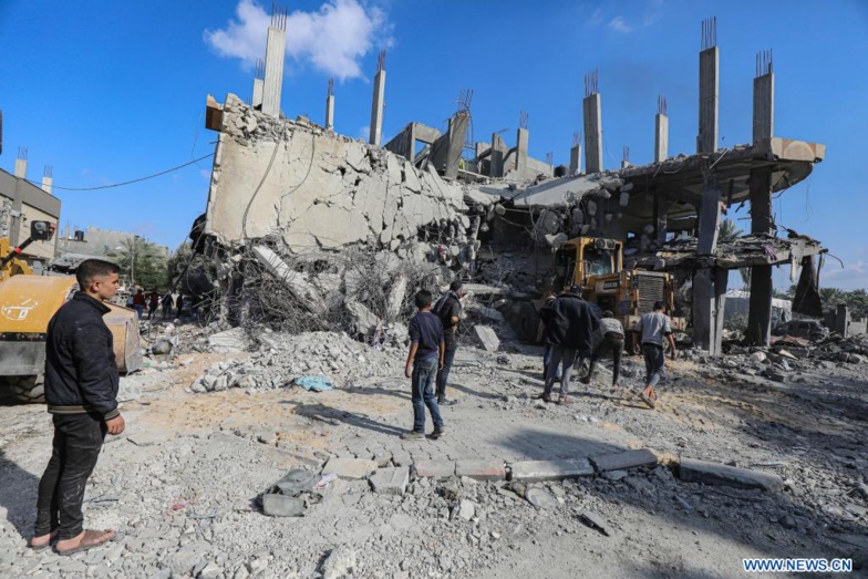 Gaza : les bombardements font état d'un nouveau bilan de 18 608 morts