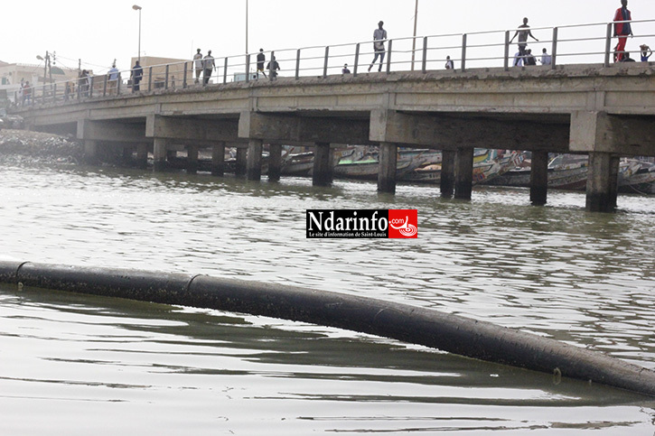 ALERTE : les piroguiers heurtent la conduite d’eau de Guet-Ndar (photos)