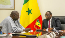 MACKY SALL sur le passage à la télévision numérique: "Il faut que les mentalités changent". MACKY SALL sur le passage à la télévision numérique: "Il faut que les mentalités changent".