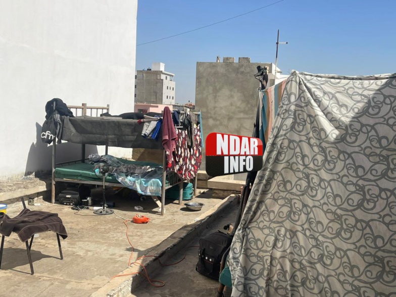 Leur logement saturé : des étudiants saint-Louisiens à Dakar dorment à la belle étoile (photos)