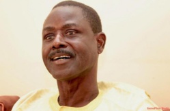 Les Dr FRANKENSTEIN de Journalistes. PAR JEAN MEÏSSA DIOP Les Dr FRANKENSTEIN de Journalistes. PAR JEAN MEÏSSA DIOP