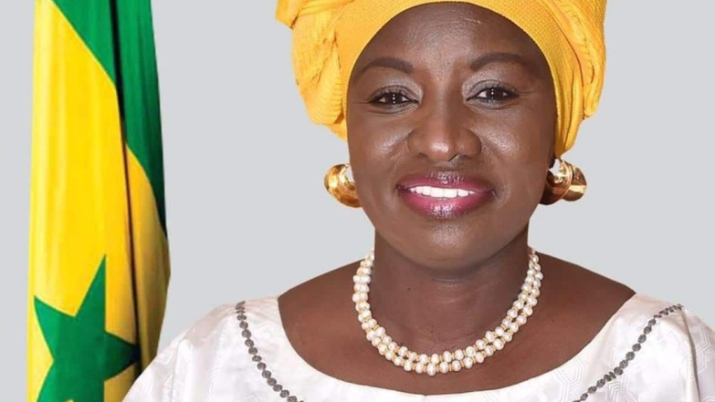 Mimi (aussi) va soutenir la candidature de Bassirou Diomaye FAYE Mimi (aussi) va soutenir la candidature de Bassirou Diomaye FAYE