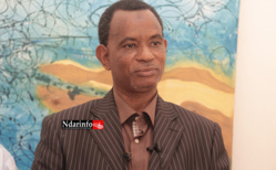 IMPORTANTE PRODUCTION D’OIGNONS DANS LE GANDIOLAIS : le maire Arona SOW pour le gel des importations. IMPORTANTE PRODUCTION D’OIGNONS DANS LE GANDIOLAIS : le maire Arona SOW pour le gel des importations.