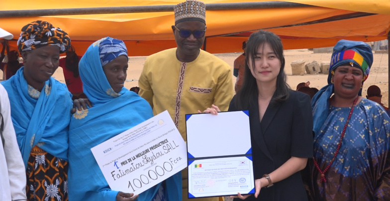 Podor : les meilleurs agriculteurs de la campagne hivernale honorés Podor : les meilleurs agriculteurs de la campagne hivernale honorés