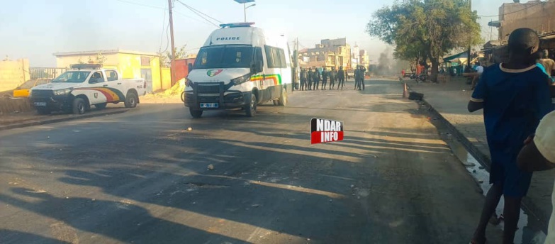 Report de la présidentielle : à Saint-Louis, des affrontements éclatent entre manifestants et forces de l’ordre